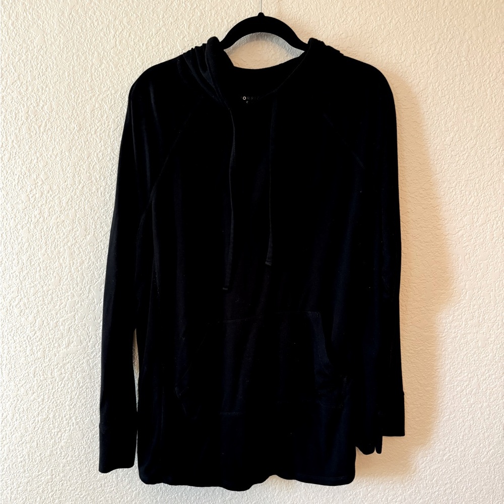 Torrid plus size Black active pullover tunic sweater.size 3